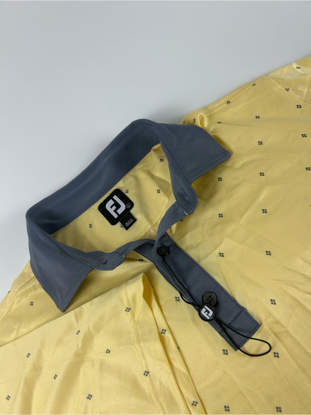 FootJoy Men’s SZ L Yellow Contrast Athletic Golf Short Sleeve Polo NWOT Stretch
